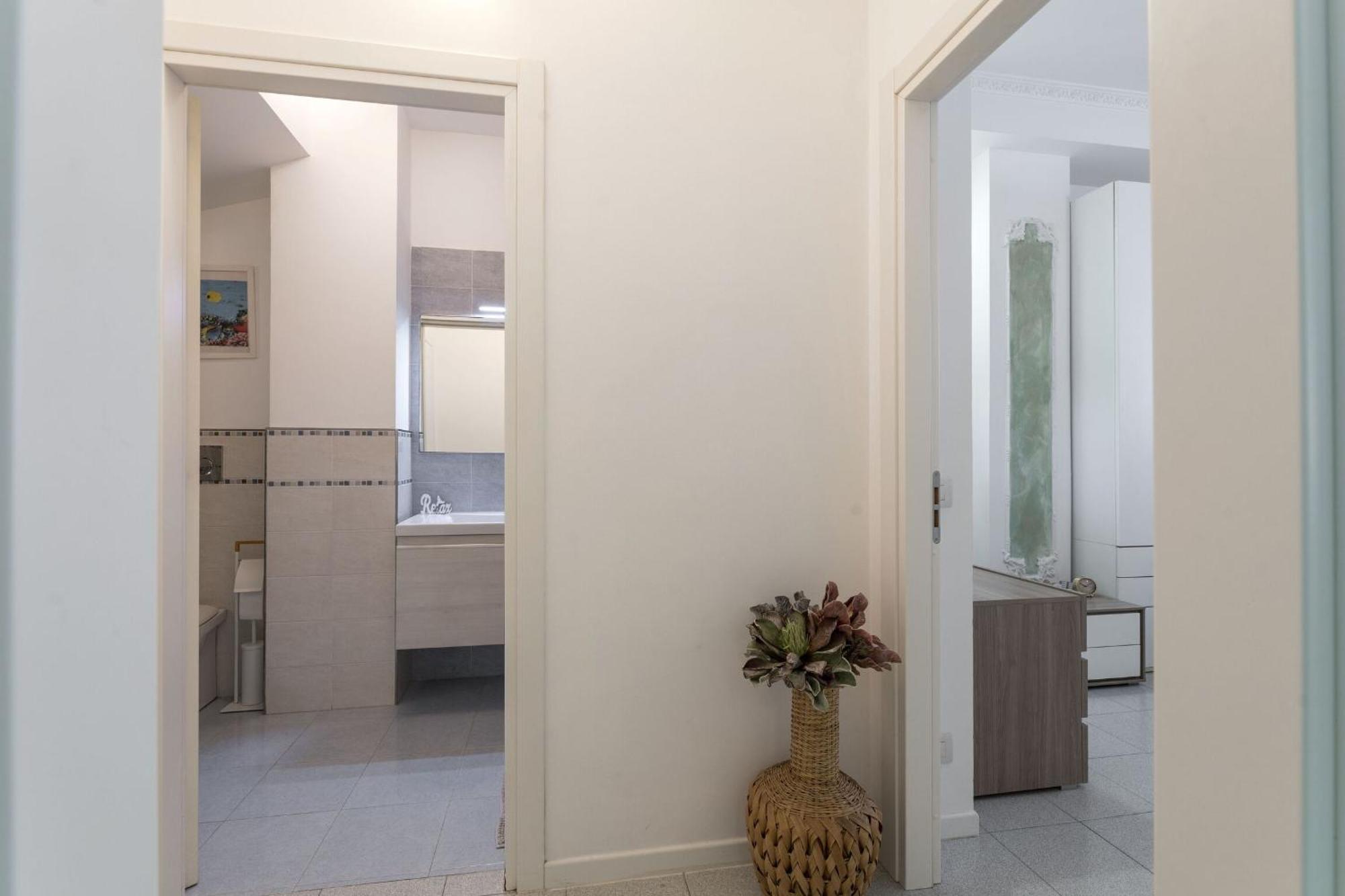 Italian Experience-La Rondine Apartment Порто-Реканати Экстерьер фото